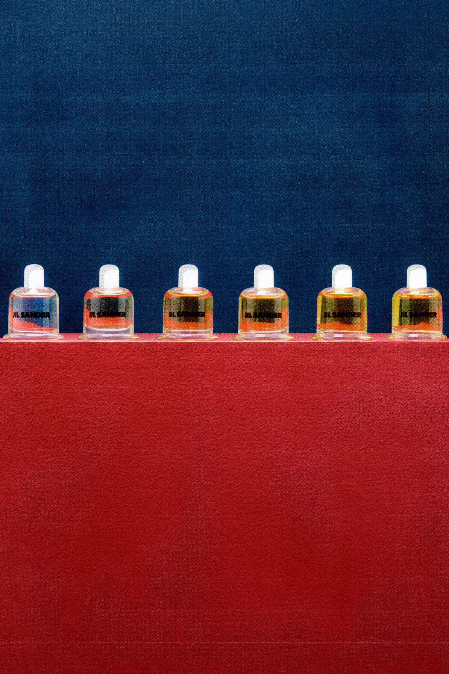 HOLIDAY_ph Joe Cruz 1500x2250